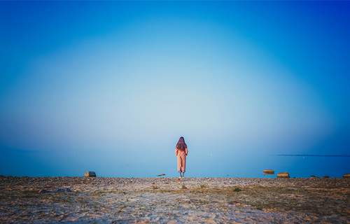 不能脱衣服、不能去厕所……“怪女孩”竟是强迫症患者