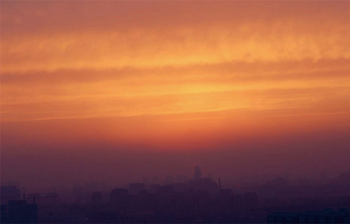 两次失恋后，她的情绪坐起了“过山车”……